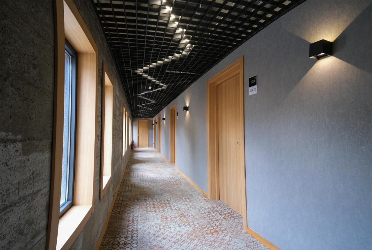 Hotel Posta Mestia Bagian luar foto